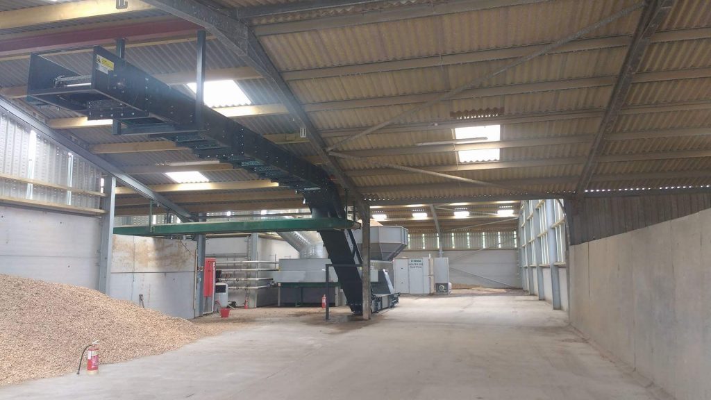 Bio mass wood chip conveyor