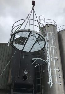 Silo walkway and access ladder