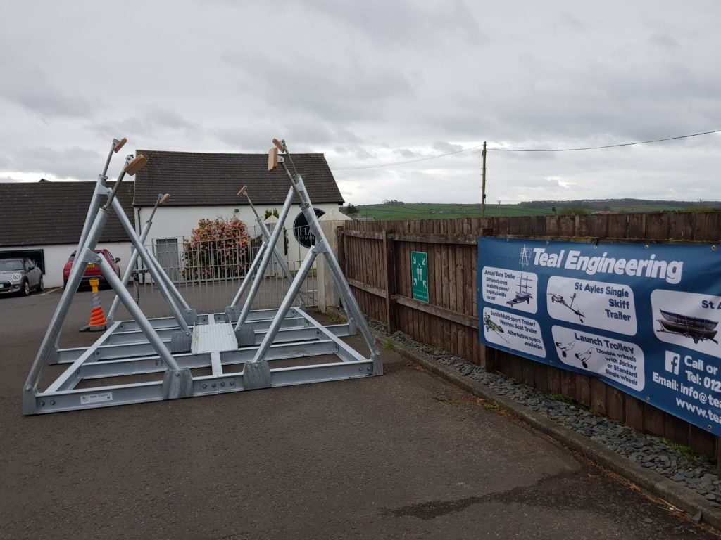 Yacht storage stillage